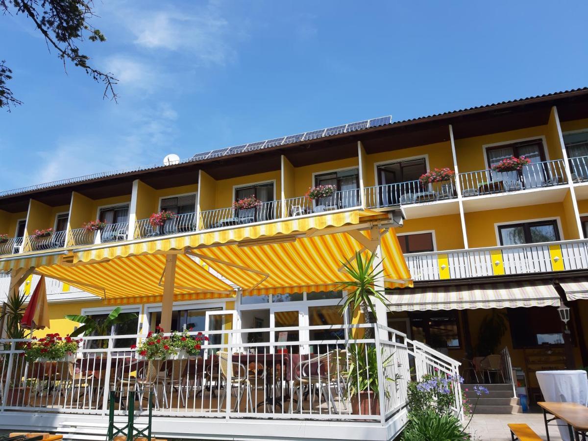Hotel Am See Obersammelsdorf Extérieur photo