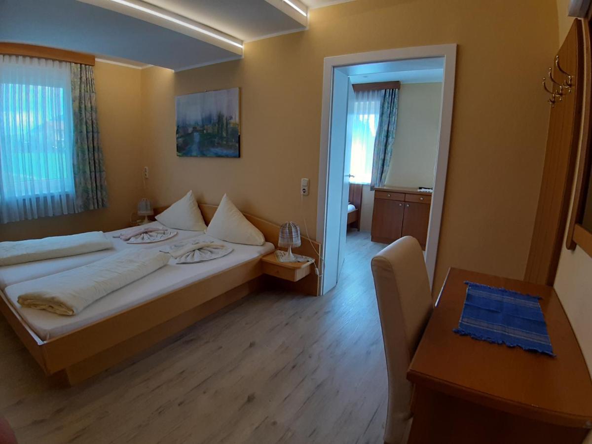 Hotel Am See Obersammelsdorf Extérieur photo