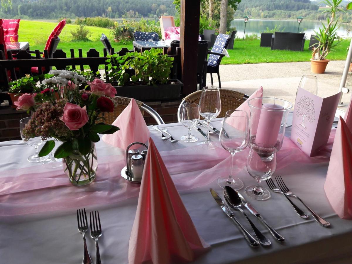 Hotel Am See Obersammelsdorf Extérieur photo