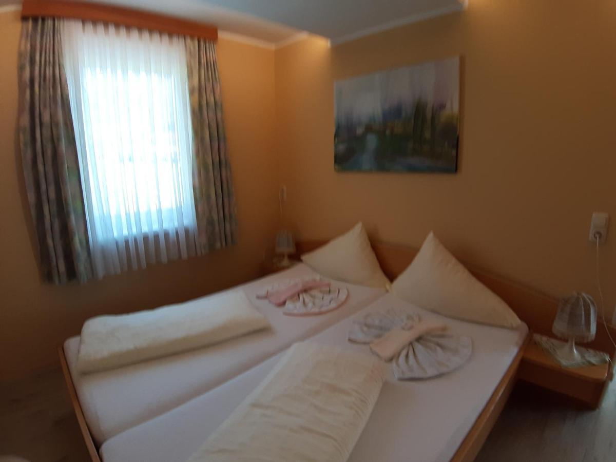 Hotel Am See Obersammelsdorf Extérieur photo
